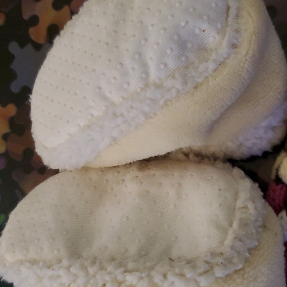 Baby Jacket and Booties size 6-12 mths - Picture 5 of 5